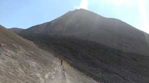 https://grexxen.wordpress.com/2018/04/02/a-pacaya-volcano-hike-poem/